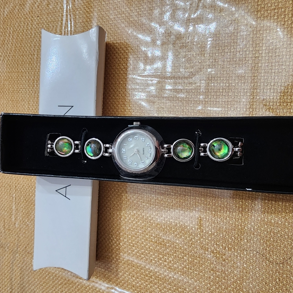 Genuine abalone bracelet watch